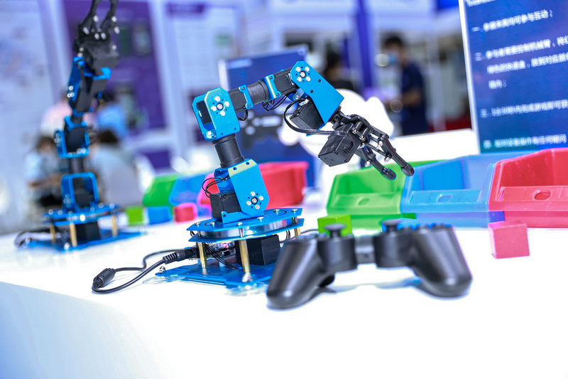 世榮智慧服務(wù) 科技驅(qū)動(dòng)未來(lái)，技術(shù)服務(wù)引領(lǐng)新篇章